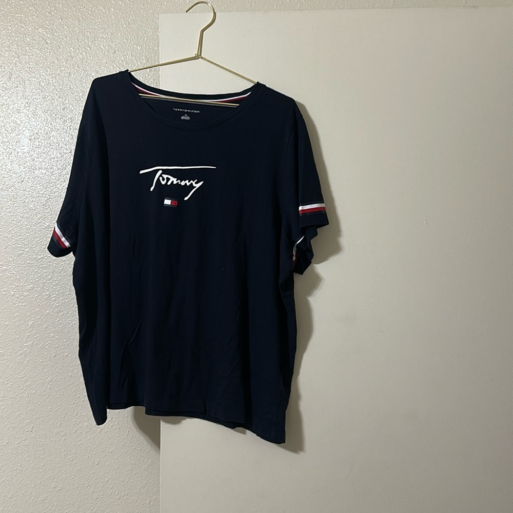 Women’s Tommy Hilfiger shirt 3X